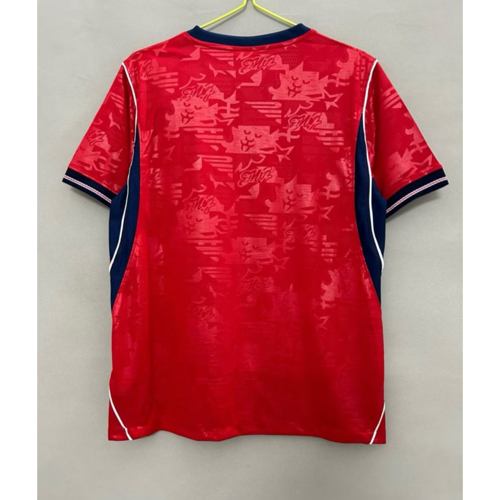 Maillot extérieur Angleterre 25/26 de Le 12 -ème Maillot, maillot de football avec logo et détails de l'équipe anglaise.
