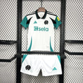 Jeu de maillot enfant Newcastle 2024-25, kit officiel Le 12 -ème Maillot avec maillot domicile et extérieur.