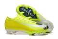 Crampons Mercurial Vapor XV Elite de Le 12 -ème Maillot, chaussures de football avec pointes en métal pour meilleure adhérence.