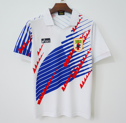 Maillot extérieur rétro 1994 du Japon, marque Le 12 -ème Maillot, avec design vintage et couleurs traditionnelles.