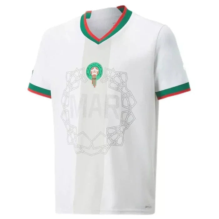 Maillot extérieur du Maroc 2022 pour la Coupe du Monde, blanc, fabriqué par Le 12 -ème Maillot, vue de face.
