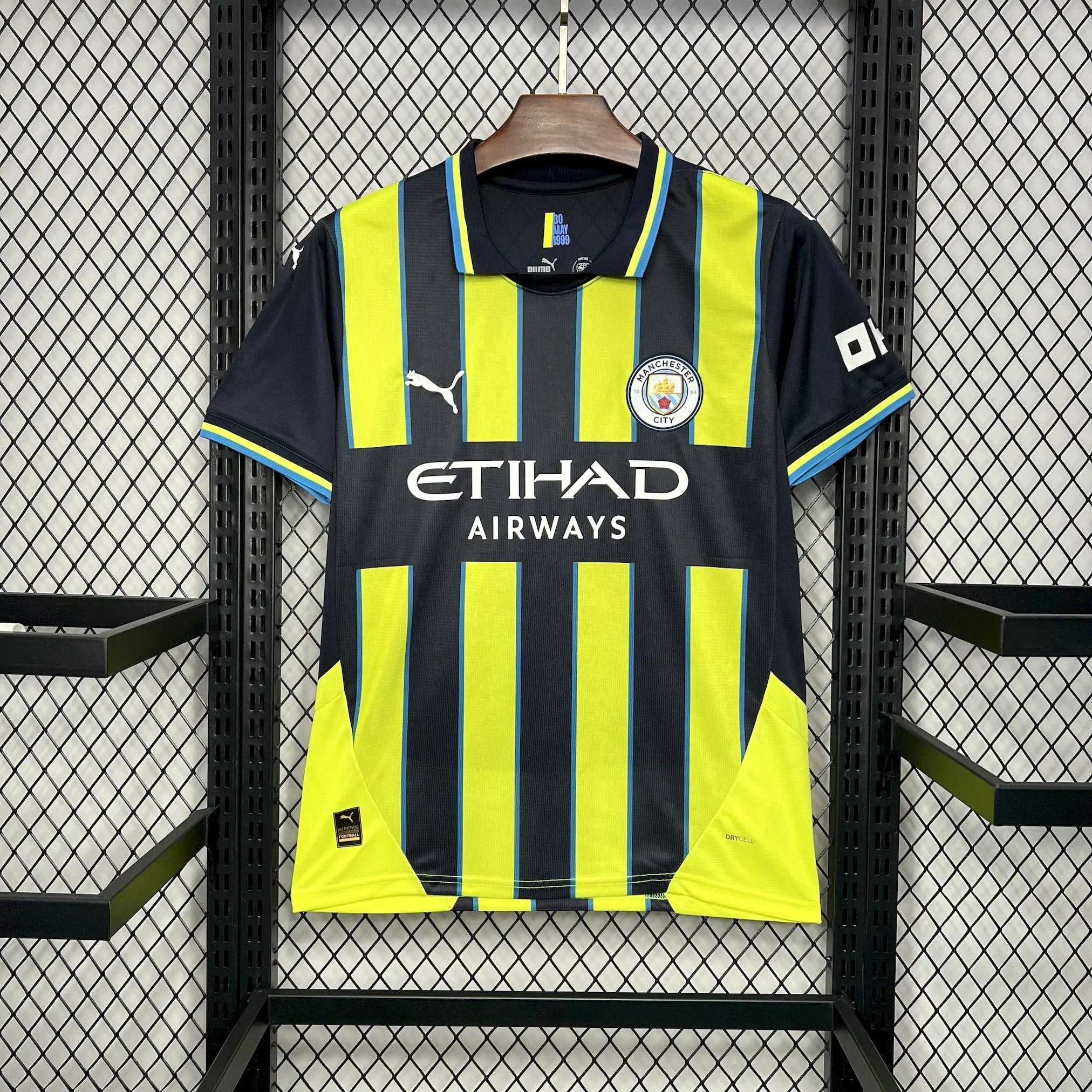 Maillot de football Manchester City 2024-2025 Extérieur Le 12-ème Maillot, vue du devant avec logo et design sportif visible