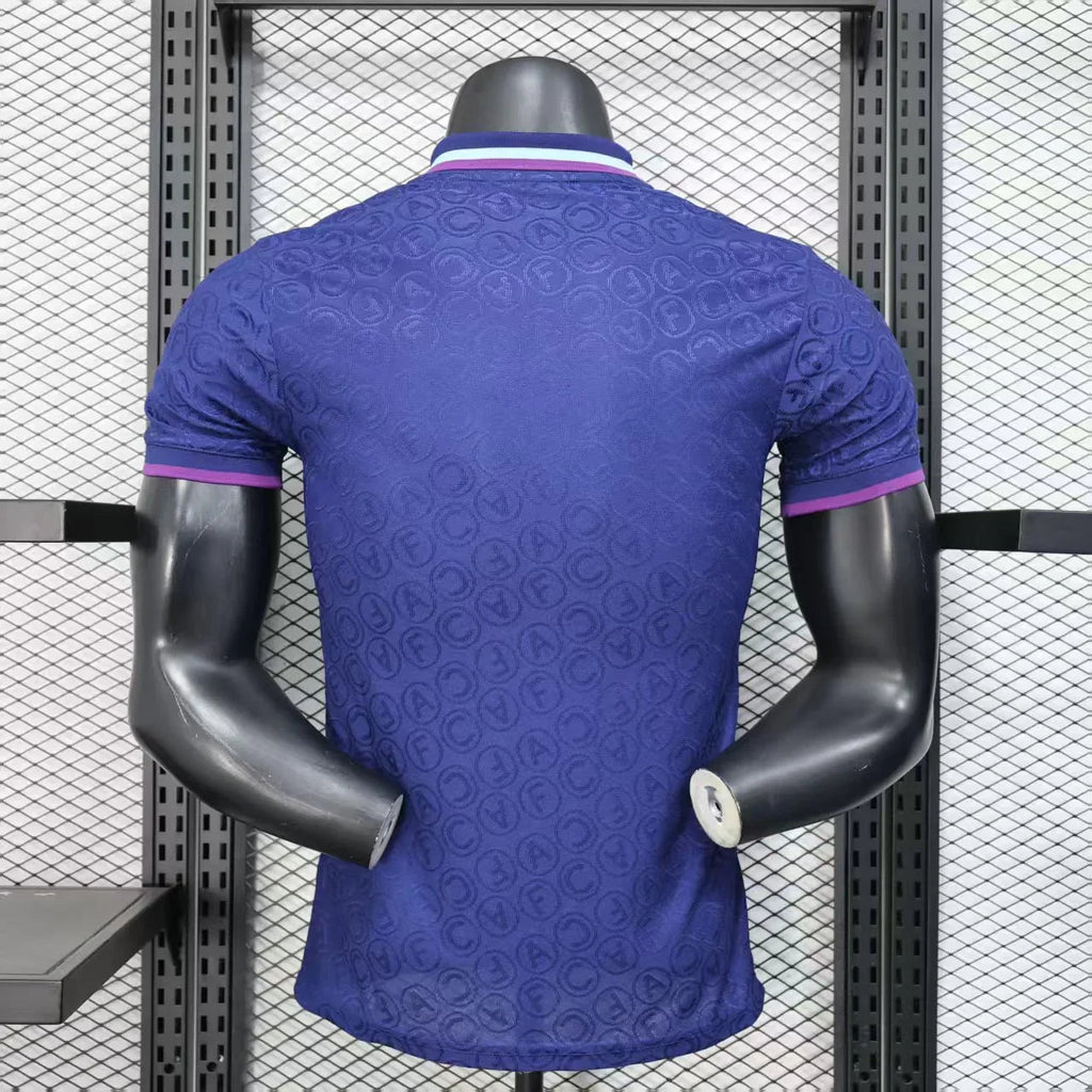 Maillot de football Arsenal Concept 2025-26 de la marque Le 12 -ème Maillot, vue de face avec logo et design moderne.