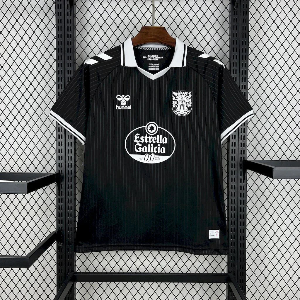 Maillot Celta de Vigo Concept 202526 de Le 12, maillot de football bleu avec logo et détails du club, vue front.