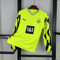 Maillot Dortmund manches longues 2025-26 de Le 12 -ème Maillot, vue de face avec logo et détails de l'équipe.