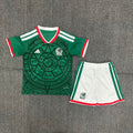 Ensemble enfant Mexique domicile Le 12 -ème Maillot, maillot vert et blanc avec logo de l'équipe nationale.