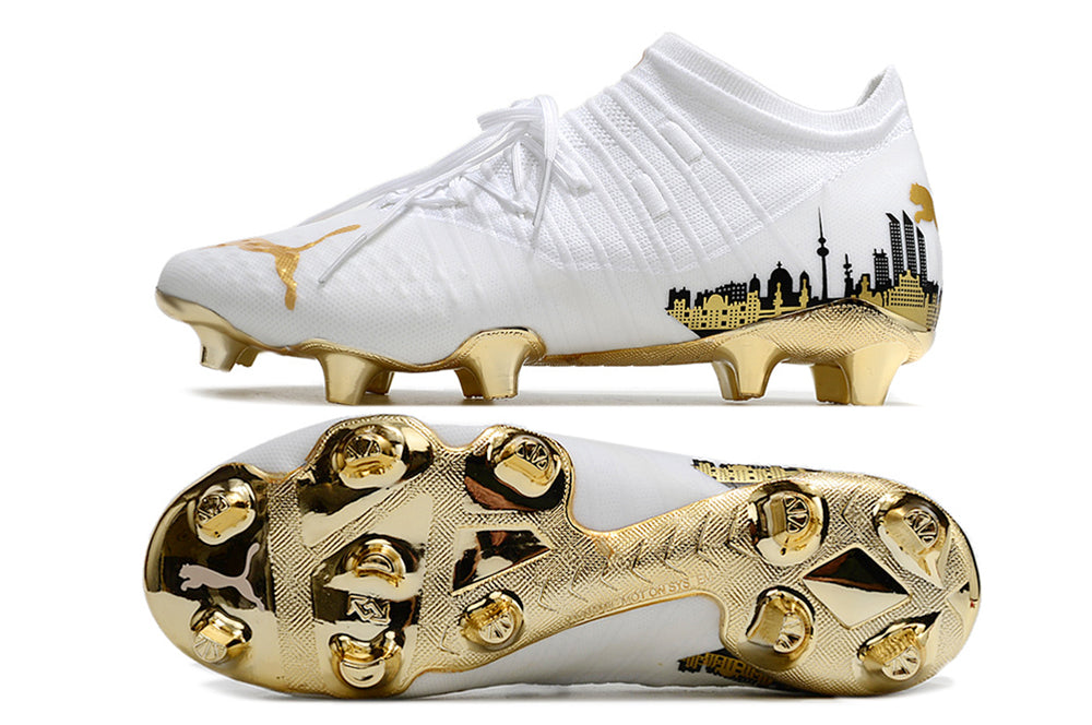 Crampons Future Z 1.3 Teazer FG de Le 12 -ème Maillot, crampons de football avec pointes pour terrains fermes, vue de face