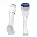 Chaussettes domicile Tottenham Le 12-ème Maillot, rouges avec détails blancs et logo du club, vues de face.