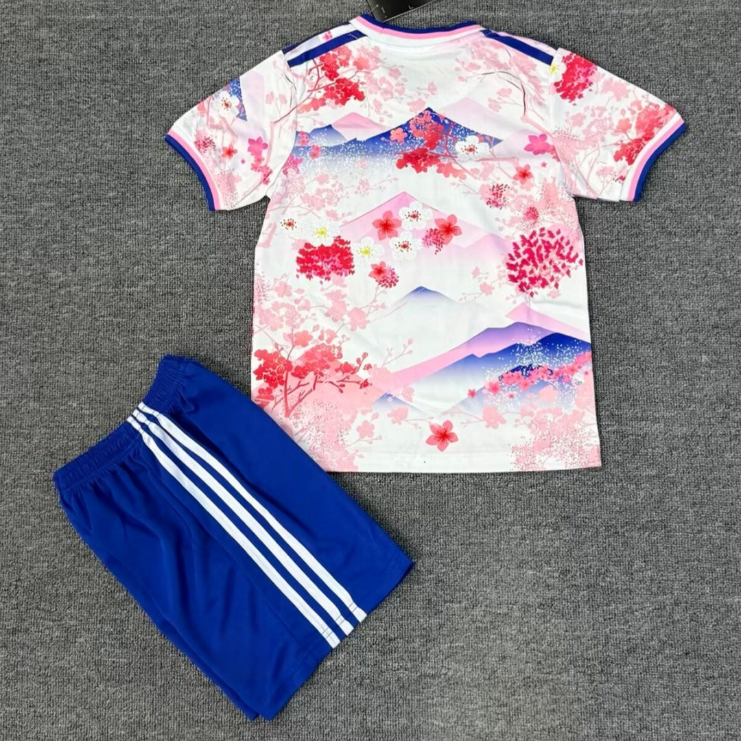 Ensemble rose pour enfant 25/26 de la marque Le 12 -ème Maillot, costume coloré et confortable pour jeunes enfants.