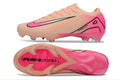Crampons Mercurial Vapor XV Elite de Le 12 -ème Maillot, pointes en acier pour football ou sport outdoor, visibles sur l'image.