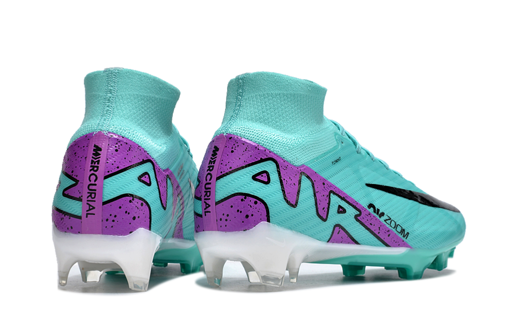 Crampons Mercurial Superfly IX Elite de Le 12 -ème Maillot, semelles en métal avec pointes pour football ou sport d'extérieur.