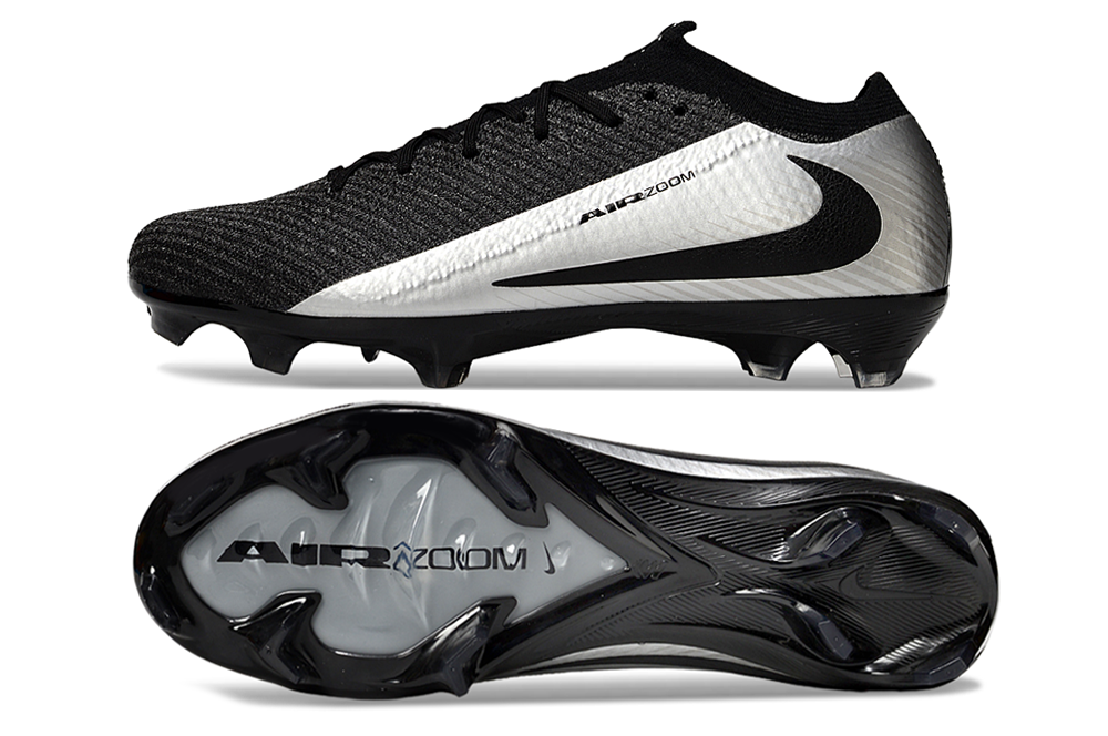 Crampons Mercurial Vapor XV Elite pour football, conçus pour améliorer la traction sur le terrain par Le 12 -ème Maillot