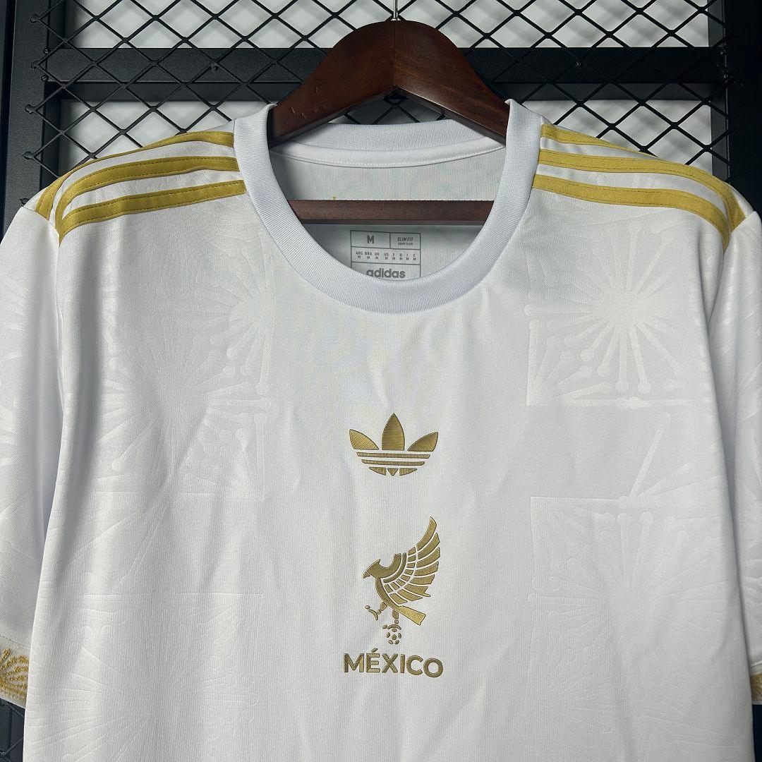 Maillot Mexique concept 2025 de Le 12 -ème Maillot, vue de face avec design innovant et logo officiel.