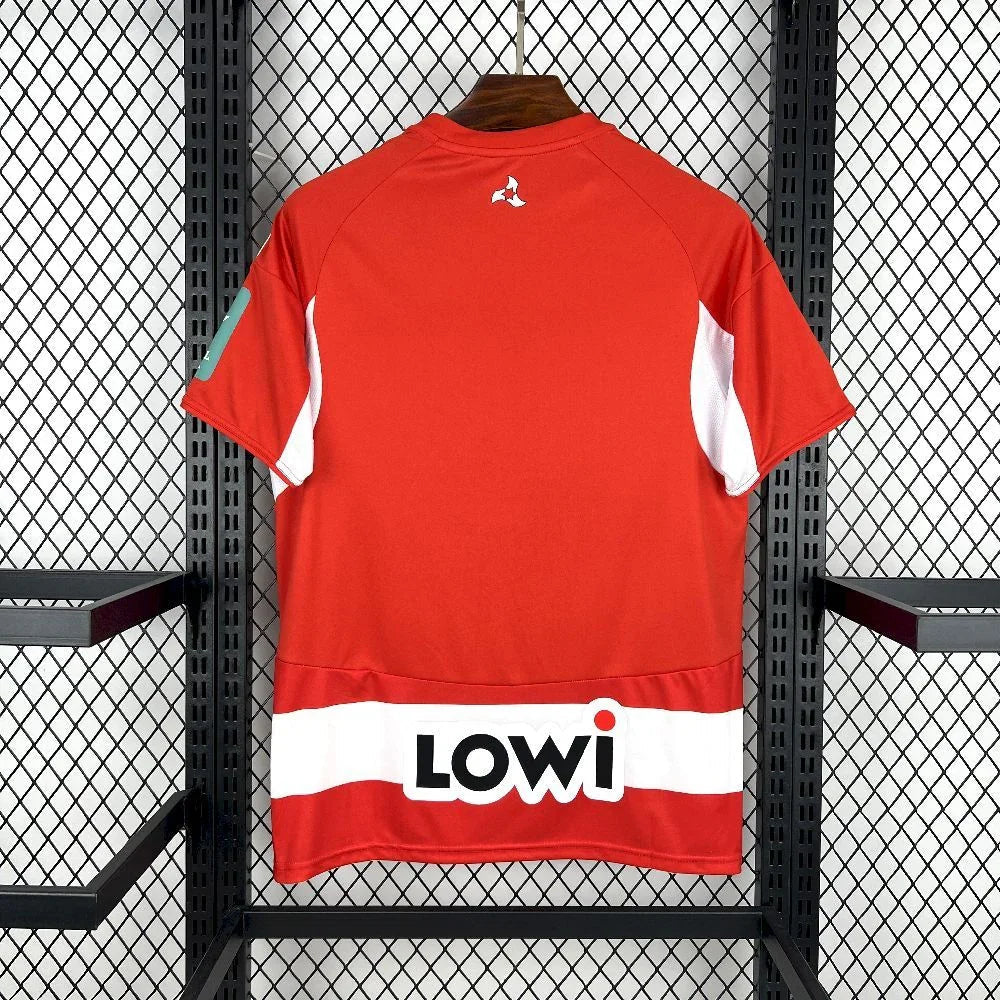 Maillot de football Granada 2025-26 Le 12 -ème Maillot, maillot officiel avec logo et design de l'équipe.