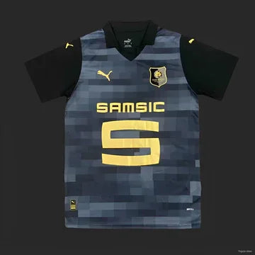 Maillot de football Rennes 2023-2024, collection Le 12-ème Maillot, jersey avec logo et design officiel visible sur l'image.