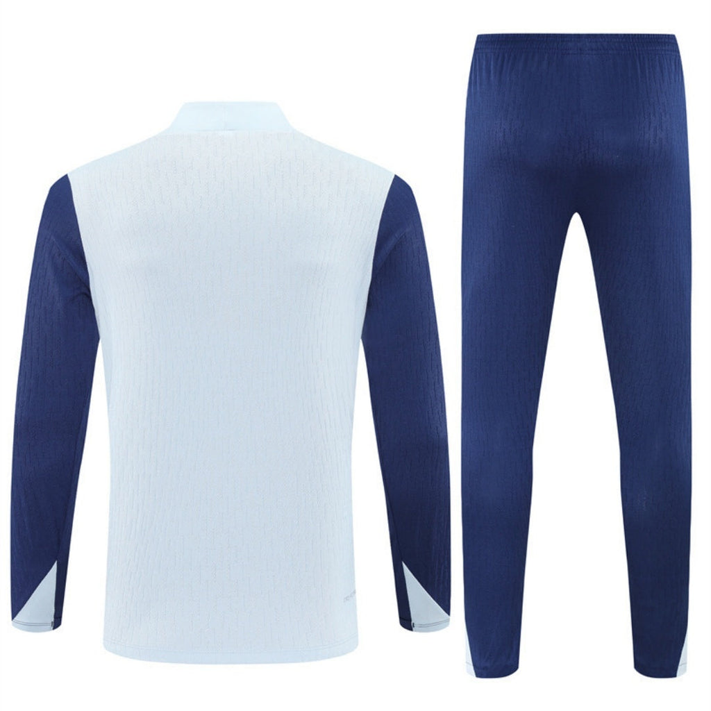 Ensemble Inter Milan bleu Cambridge pour enfant, maillot et short, par Le 12 -ème Maillot, vue de face.
