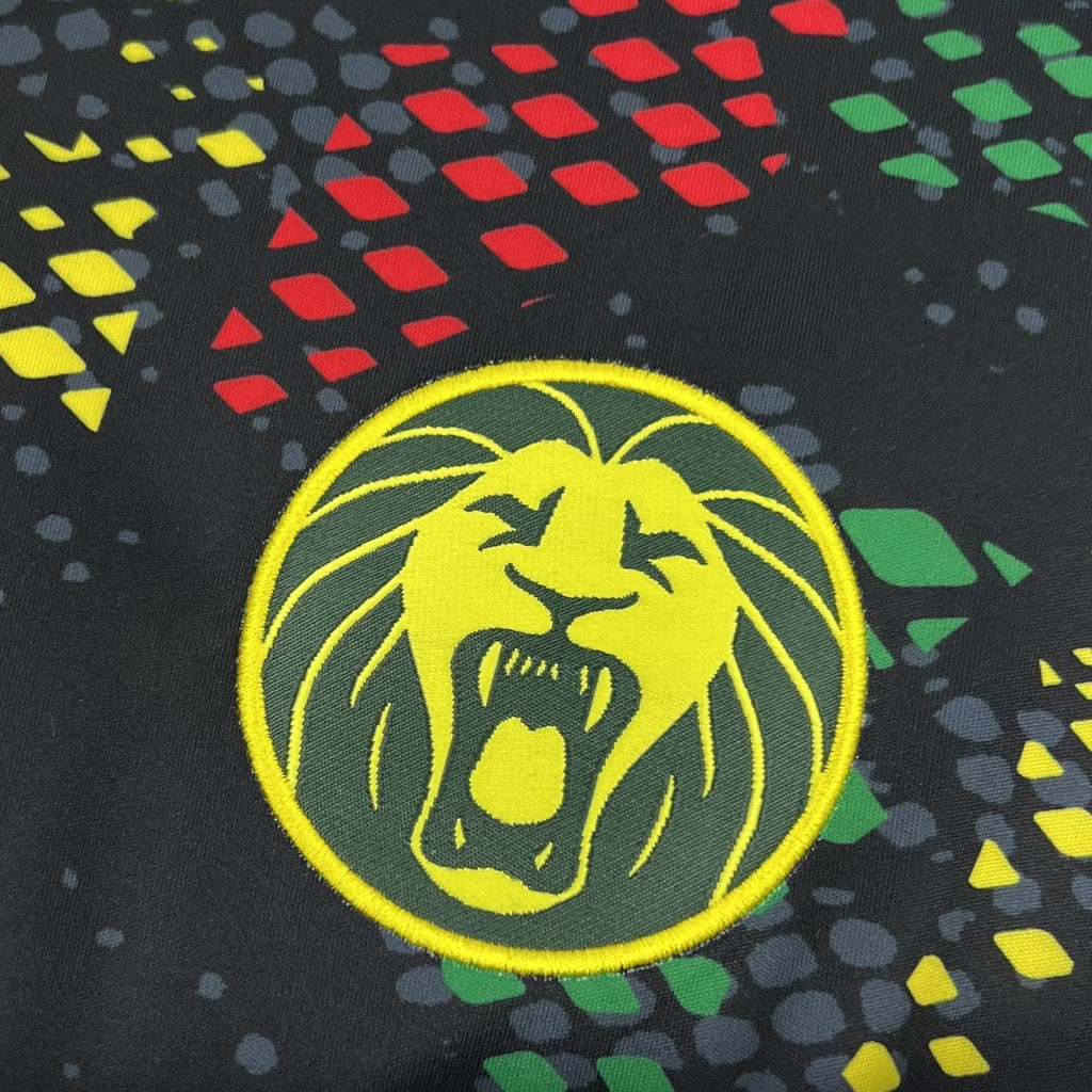 Maillot de football Cameroun Coupe du Monde 2026 Le 12 -ème Maillot, dos et devant, détails du design sportif et logo.