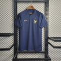 Maillot domicile de l'équipe de France de football 2022/23, marque Le 12 -ème Maillot, avec logo et détails du maillot.
