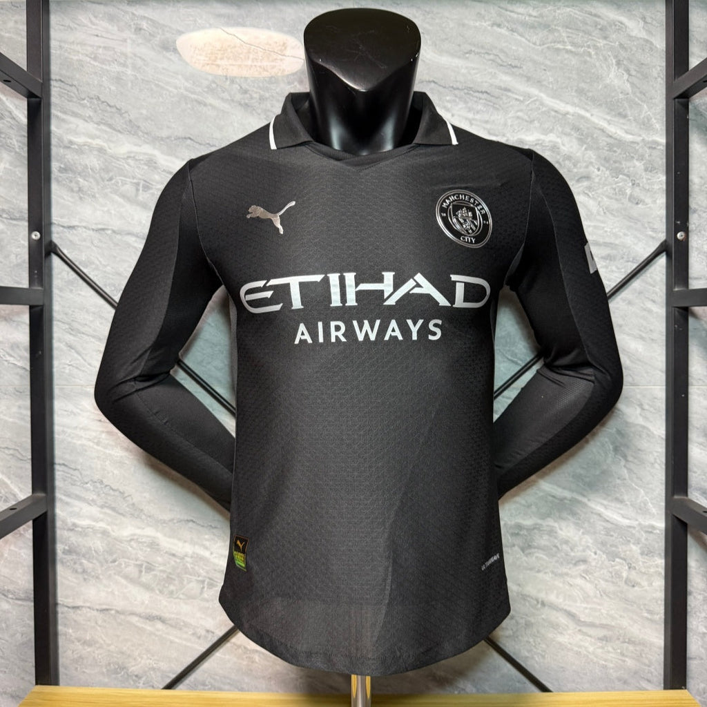 Maillot de football Manchester City extérieur manches longues, modèle 25/26, marque Le 12 -ème Maillot, vue de face.