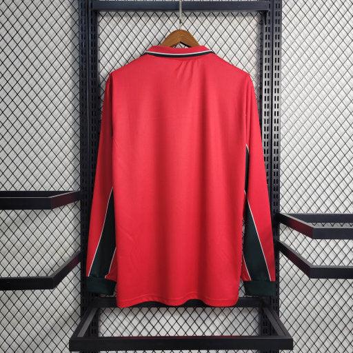 Maillot de football Maroc rétro 98 à manches longues, modèle Le 12 -ème Maillot, vue front avec design vintage.