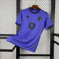 Maillot 24/25 Barcelone Spécial violet Le 12 -ème Maillot, devant du maillot de football avec logo et détails violets.