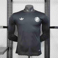 Maillot manches longues de l'équipe d'Allemagne 2025-26 par Le 12 -ème Maillot, vue front avec logo et design officiel.