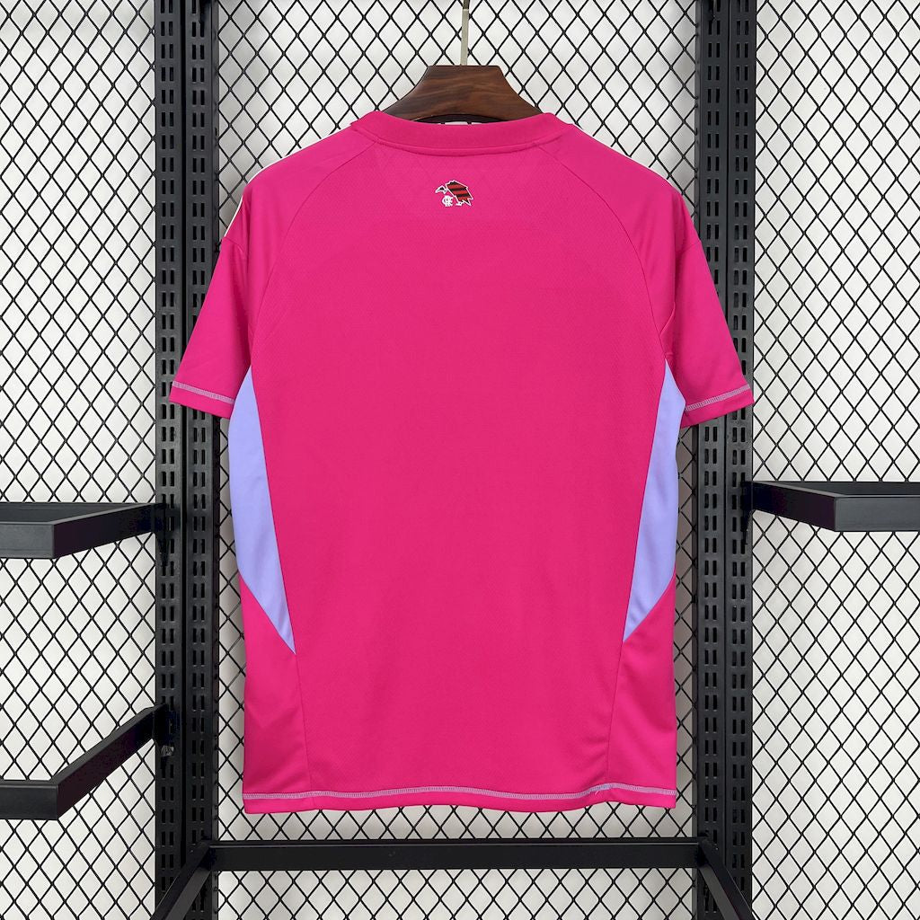 Maillot Flamengo 25-26 de Le 12 -ème Maillot, maillot de football avec logo et design officiel, vue de face.