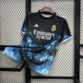 Maillot de football Real Madrid concept 2024-2025, marque Le 12-ème Maillot, vue de face avec détails du design.