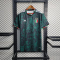 Maillot Italie 2023-2024 édition spéciale vert, Le 12 -ème Maillot, vue de face avec logo et détails du design.