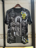 Maillot de football Brésil 24/25 noir, modèle spécial, fabriqué par Le 12 -ème Maillot, vue de face avec logo et détails noirs