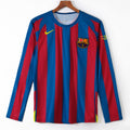 Maillot domicile rétro du FC Barcelone 2005-2006 à manches longues, marque Le 12, avec les couleurs traditionnelles du club.