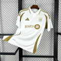 Maillot 25-26 Los Angeles de la marque Le 12 -ème Maillot, vue de face, tissu coloré avec logo de l'équipe.
