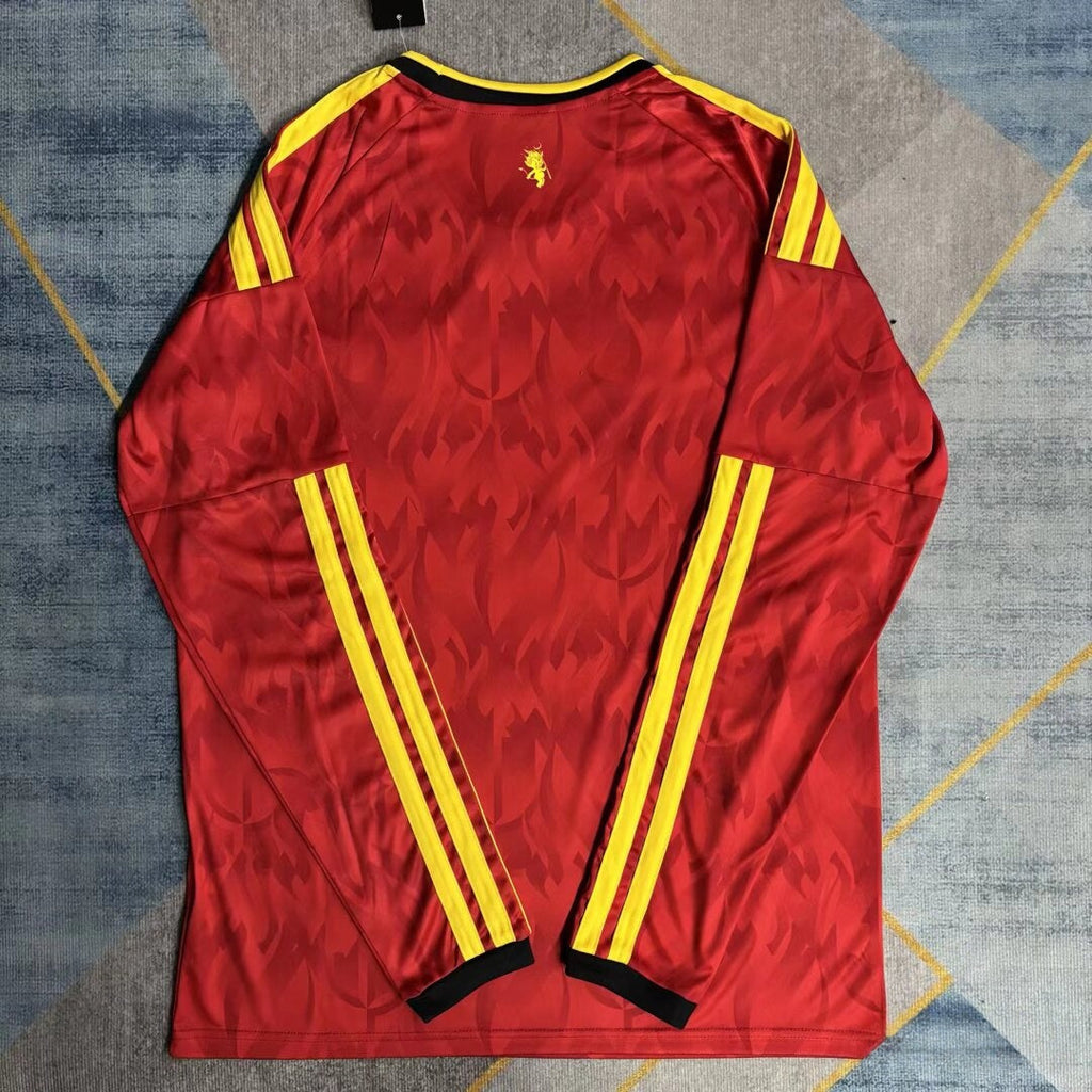 Maillot domicile long manches Belgique 25/26 Le 12-ème Maillot, maillot de football belge avec logo national et design rouge et noir