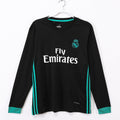 Maillot rétro extérieur Real Madrid 2017-2018, manches longues, marque Le 12ème Maillot, vue de face avec détails du design.