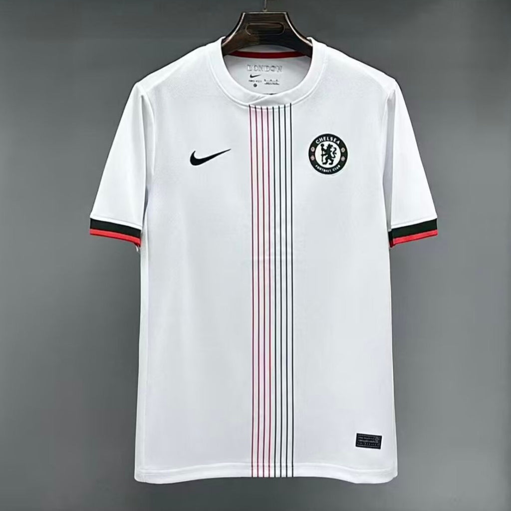 Maillot extérieur Chelsea 25/26 de Le 12 -ème Maillot, vue de face avec logo et détails de l'équipe.
