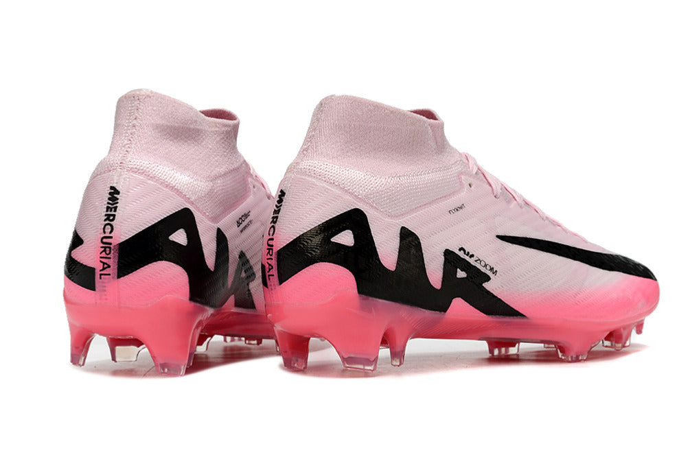 Crampons Le 12 -ème Maillot Mercurial Superfly IX Elite avec crampons métalliques pour football, vue de côté.