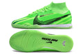 Crampons Mercurial Superfly IX Elite pour football, chaussures de sport avec pointes en métal pour meilleure adhérence.