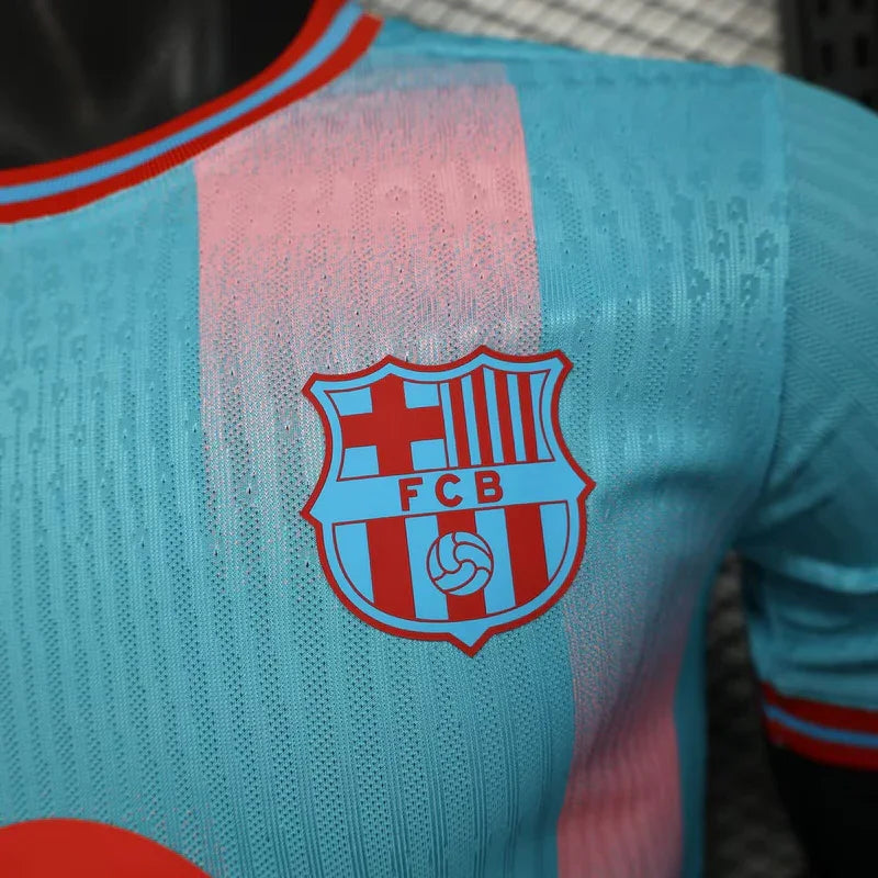 Maillot FC Barcelone concept 2025-26 par Le 12 -ème Maillot, maillot de football bleu avec détails graphiques modernes.