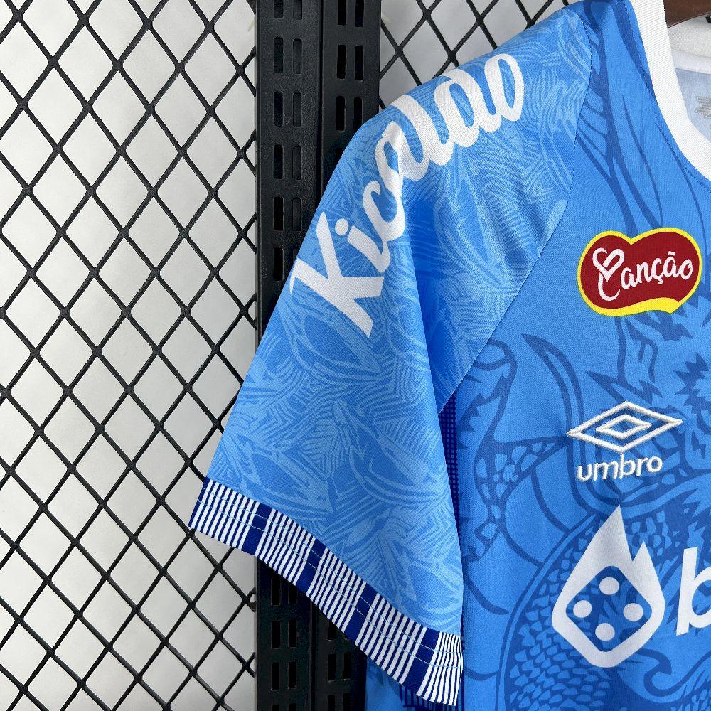 Maillot Santos concept 2025-26 de Le 12 -ème Maillot, design moderne avec couleurs vives et logo du club.