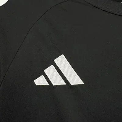 Maillot de training Benfica 2025-26 Le 12 -ème Maillot, maillot sportif avec logo Benfica et design moderne.