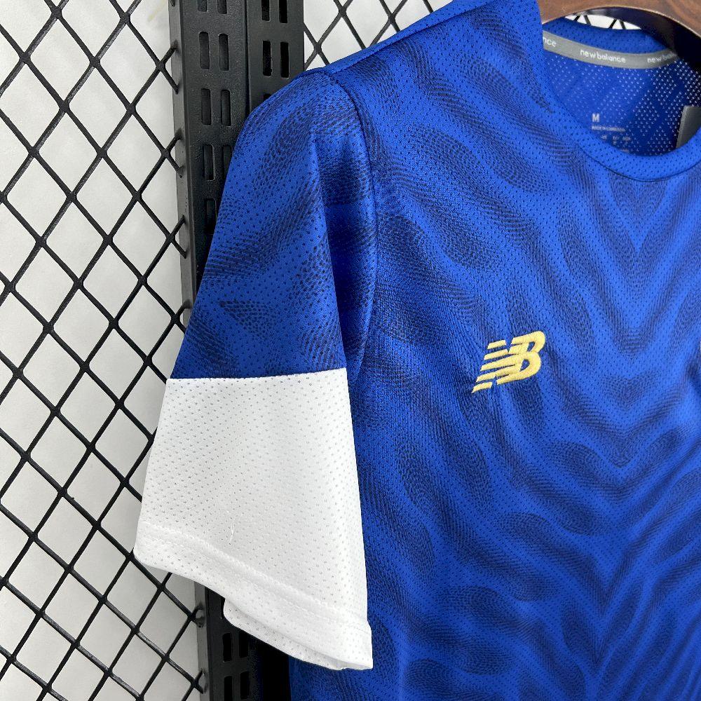 Maillot d'entraînement Porto 2025-26 de Le 12 -ème Maillot, vue du devant avec logo et détails du maillot.