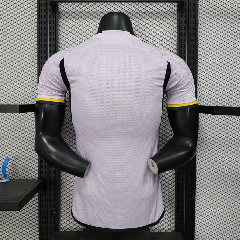 Maillot de football Algérie 2025-26, marque Le 12 -ème Maillot, vue de face avec logo et détails du design.