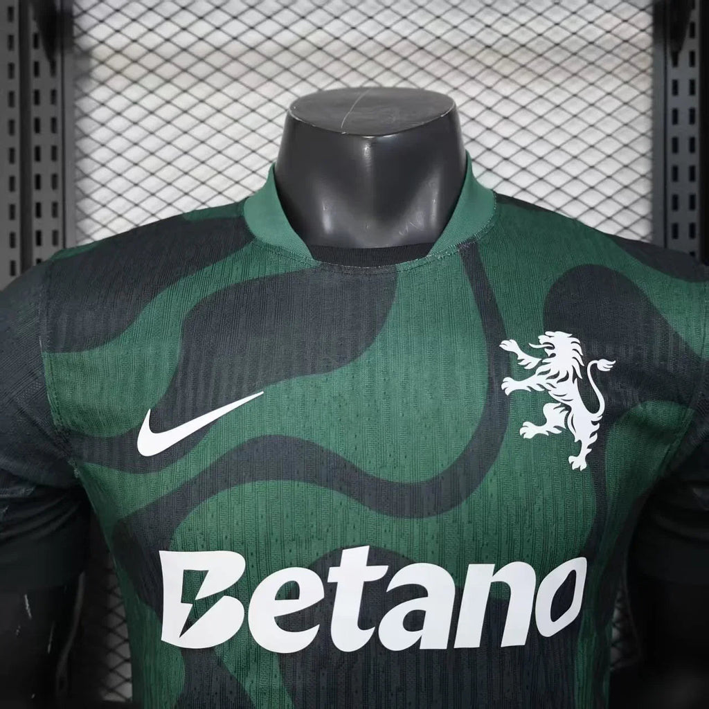 Maillot sportif Le 12 -ème Maillot 2025-26 avec design moderne, vue de face sur fond blanc.