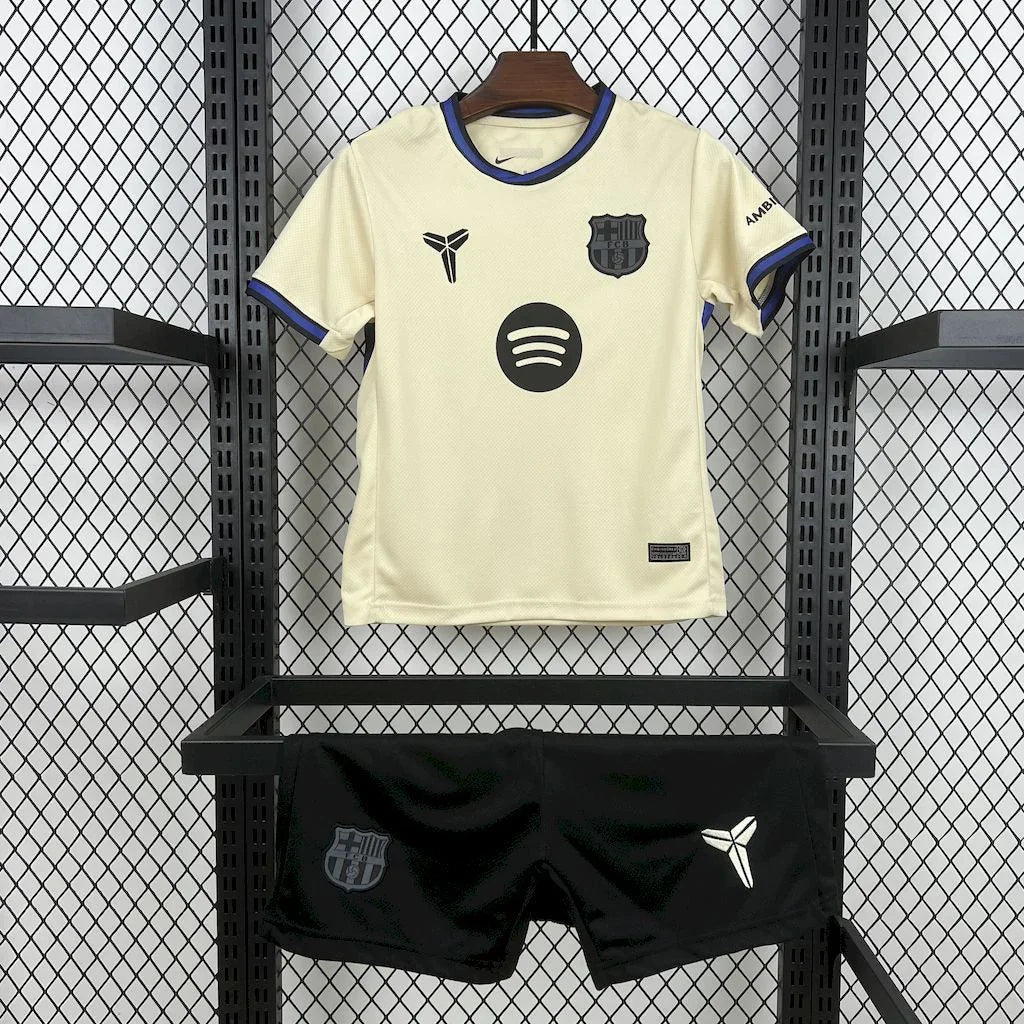 Kit extérieur pour enfant FC Barcelone 2025-26 de Le 12 -ème Maillot, maillot bleu avec détails du club.
