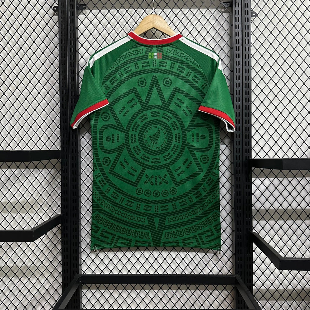 Maillot domicile Mexique 25/26 de Le 12 -ème Maillot, maillot de football avec les couleurs du Mexique, vue frontale.