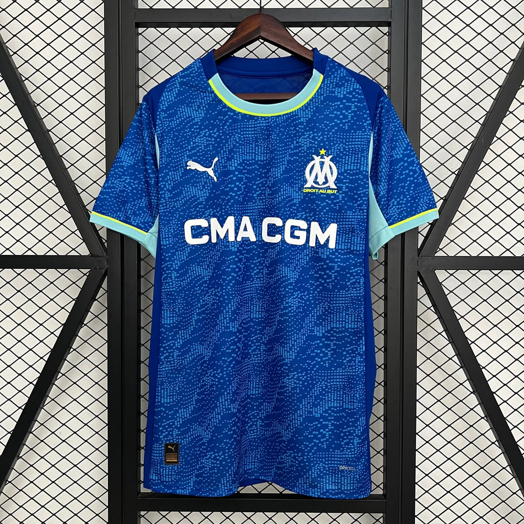 Maillot de football Marseille 2025-26 Le 12 -ème Maillot, maillot officiel avec logo et détails de l'équipe.