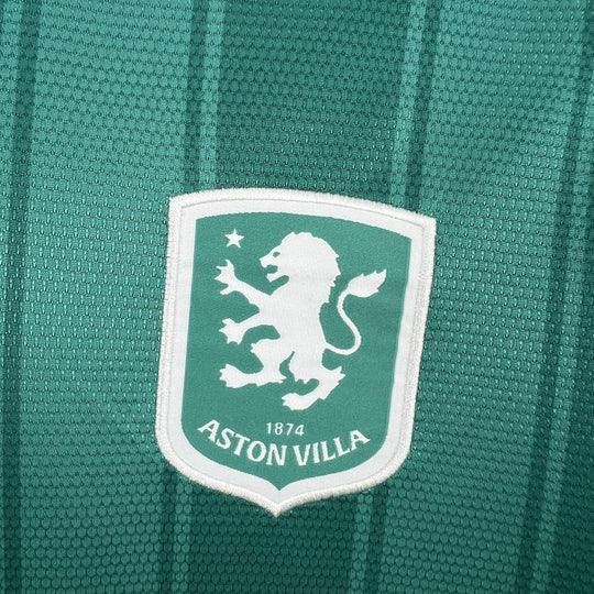 Maillot Aston Villa édition spéciale 2024-2025, vert, avec logo et détails du club, fabriqué par Le 12 -ème Maillot.
