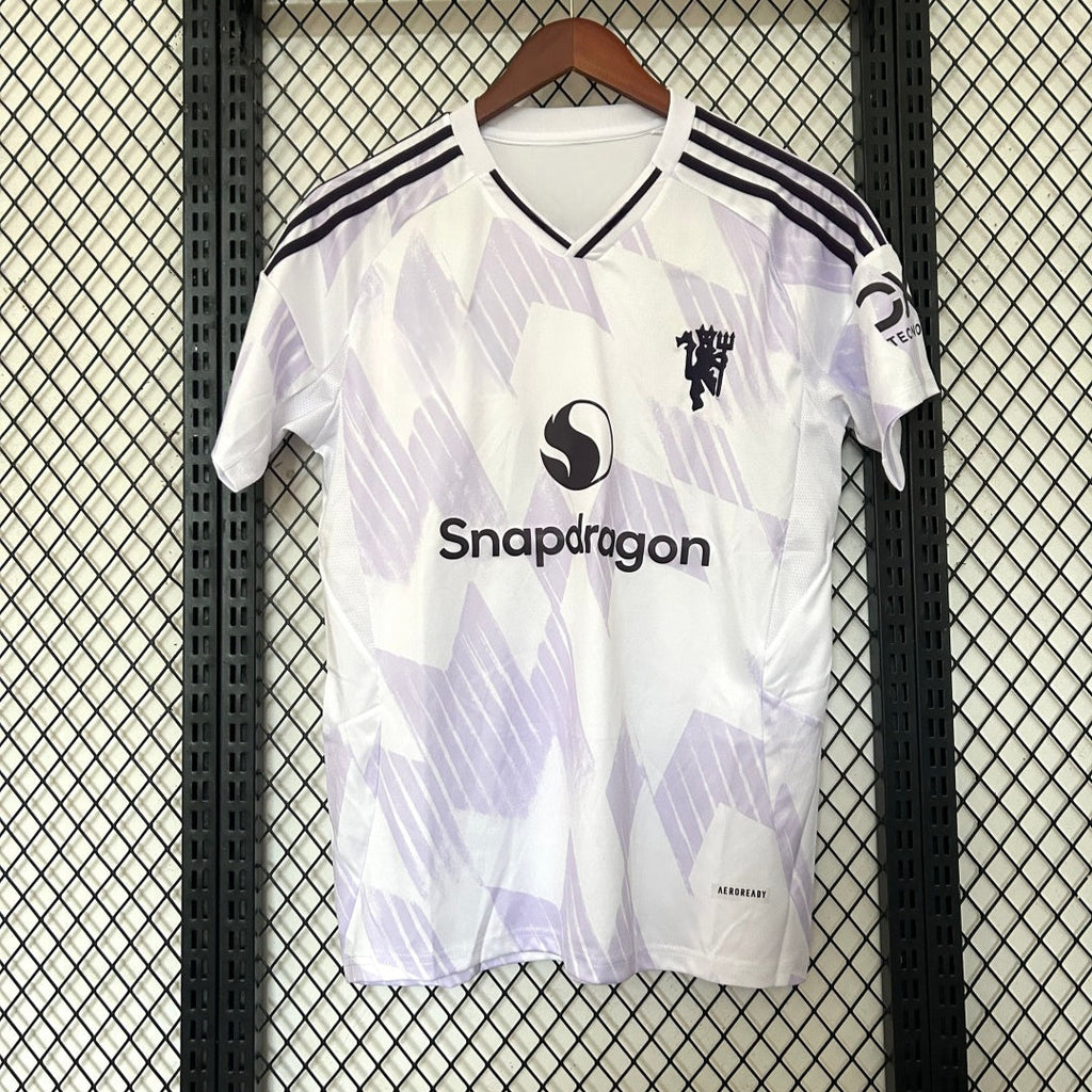 Maillot extérieur Manchester United 2025-2026 Le 12 -ème Maillot, équipe de football avec logo et design officiel.