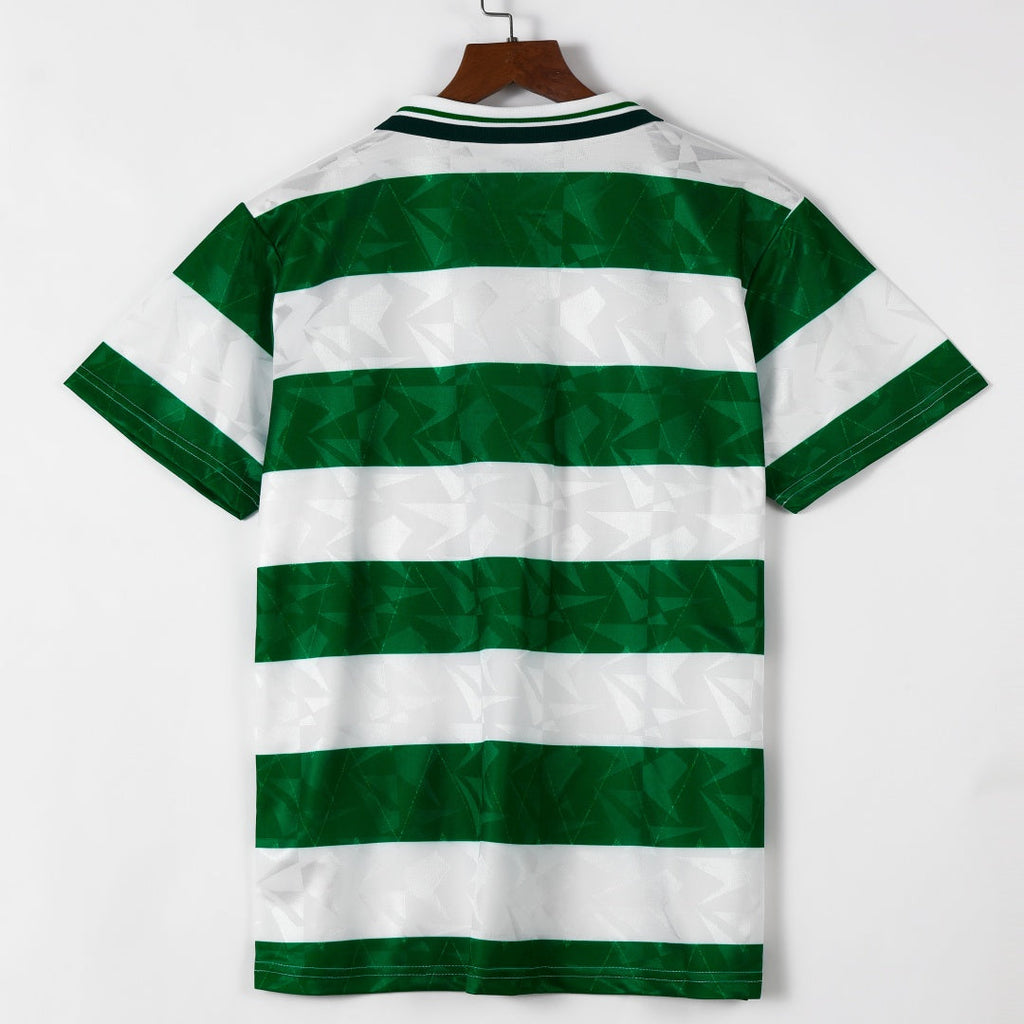 Maillot domicile rétro Celtic 1989-1991 Le 12 -ème Maillot, maillot de football avec rayures vertes et blanches, logo Celtic visible