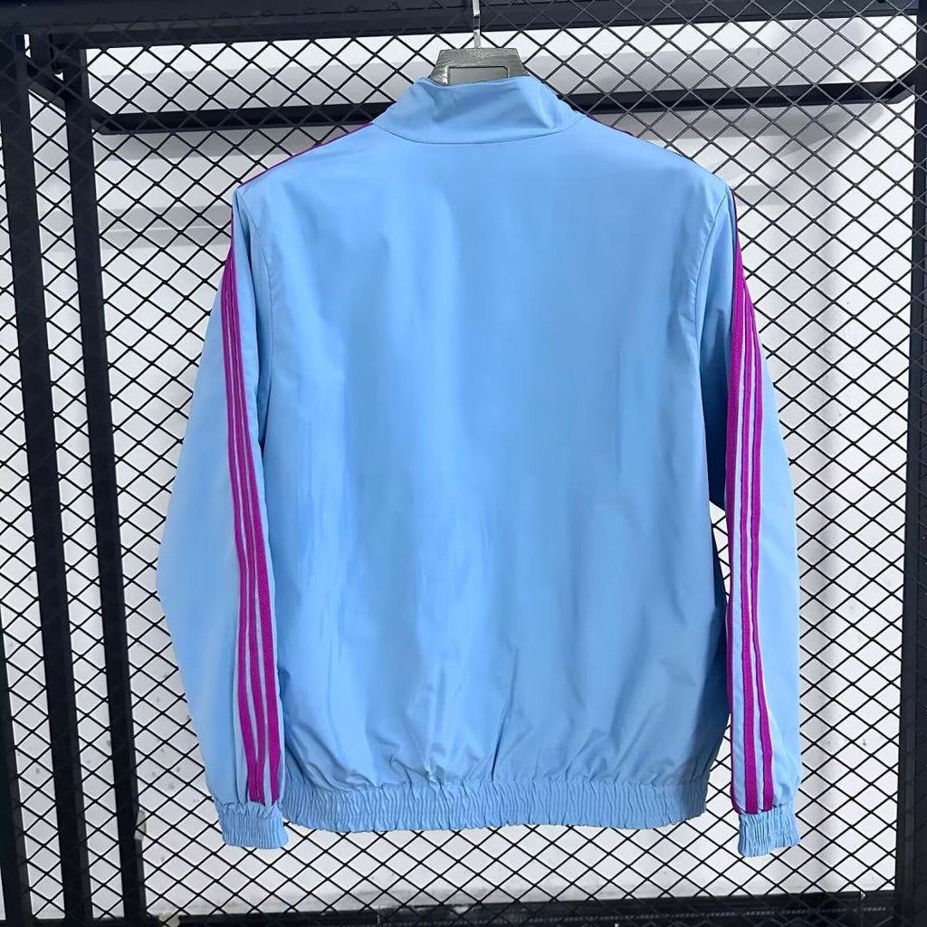 Veste coupe-vent réversible Arsenal Le 12 -ème Maillot, légère et pratique, montrant les deux côtés de la veste.